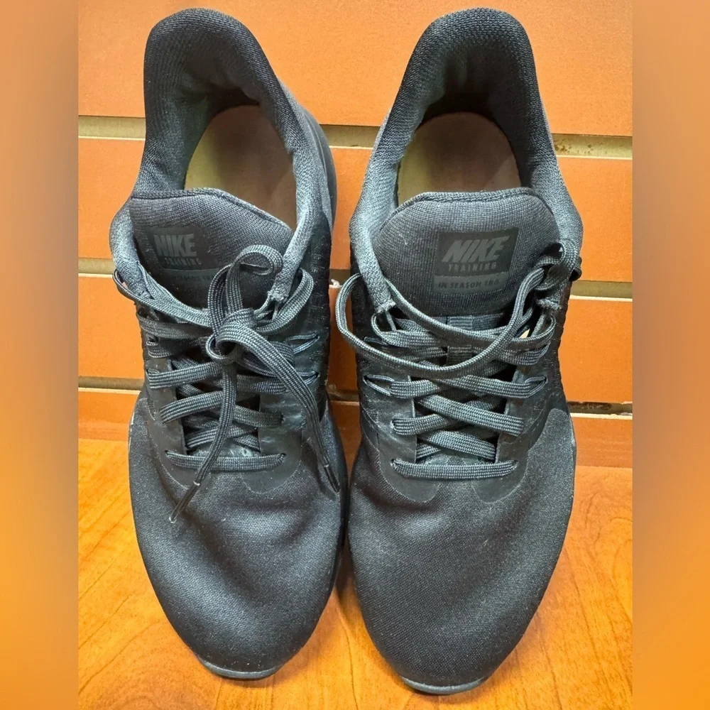 Nike Black Sneakers